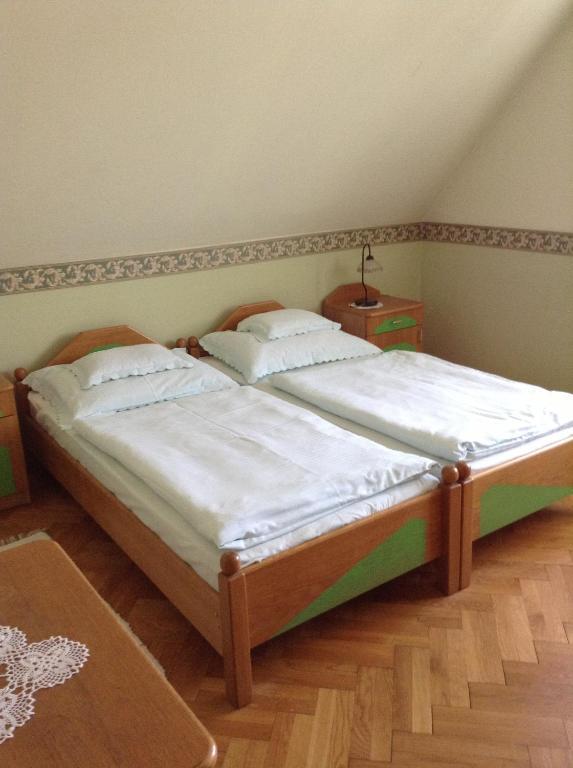 Hotel Fonix Fogado Lenti Zimmer foto